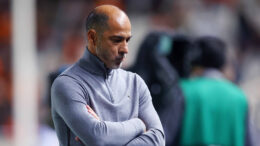 Θέλει να μείνει κατηγορία; Ας κερδίσει…