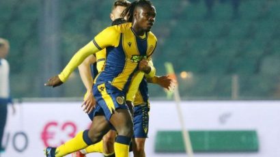 ΑΠΟΕΛ: Κλείνει Μπαλντέ!