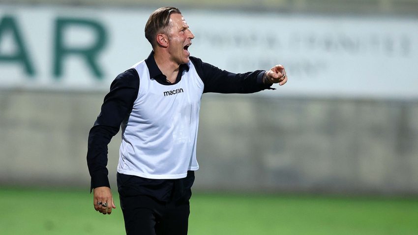 Απογοητευτική εμφάνιση…