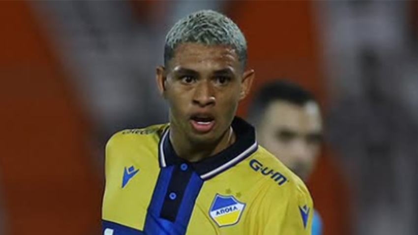 Ρόσα: «Διακρίνω μία ομάδα με προοπτική»