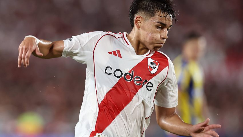 Σουμπιάμπρε: Στο στόχαστρο Λίβερπουλ, Τσέλσι και Άρσεναλ το νέο διαμάντι της Ρίβερ Πλέιτ