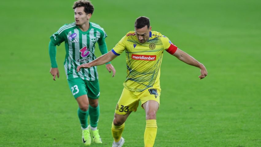 Οι ενδεκάδες στο Στάδιο "Αλφαμέγα"