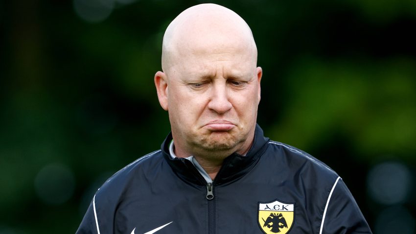 AEK – Πλήγμα με Πιέρρο: Ένα μήνα εκτός με πρόβλημα στο γόνατο