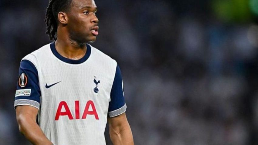 Σοκ στην Τότεναμ: Ο Ντέστινι Ουντότζι δέχθηκε απειλή με όπλο από γνωστό ατζέντη