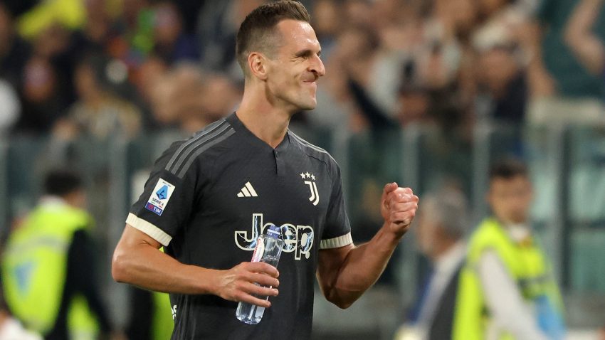Milik επιστρέφει: Θετικά σημάδια στη Γιουβέντους μετά από 553 ημέρες απουσίας