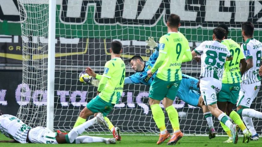 Ισοπαλία με χαμένη ευκαιρία στη Λάρνακα για ΑΕΚ και Ομόνοια