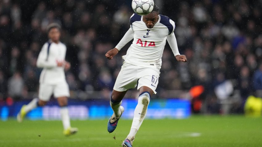 Ένα αποτέλεσμα μακριά η Τότεναμ για την πρόκριση