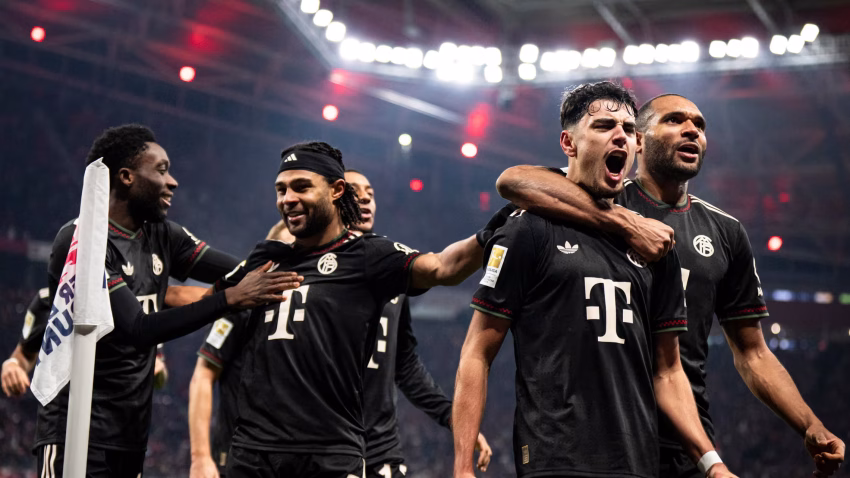 Η Μπάγερν μπαίνει σε «λειτουργία Darth Vader» και με καταιγιστικό δεύτερο ημίχρονο ισοπεδώνει τη Λειψία