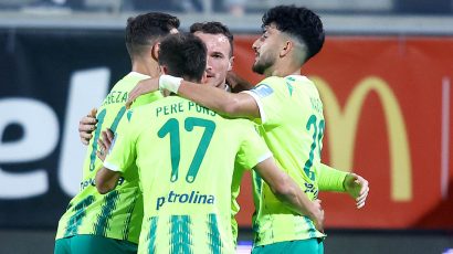 Έκανε τα απλά και έριξε τεσσάρα…