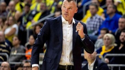 Ανανέωσε με Σάρας για τα επόμενα 3 χρόνια η Φενέρ