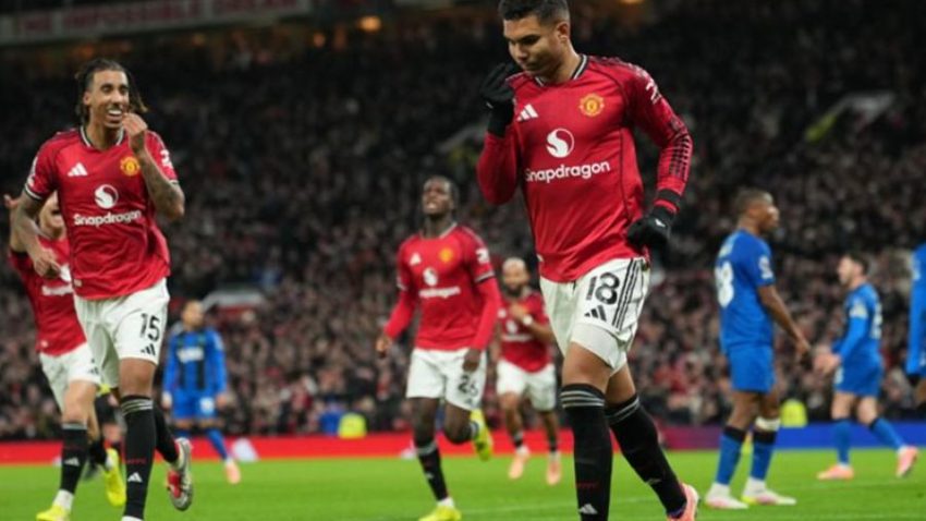 Αποχωρεί ως ελεύθερος ο Κασεμίρο από την Γιουνάιτεντ