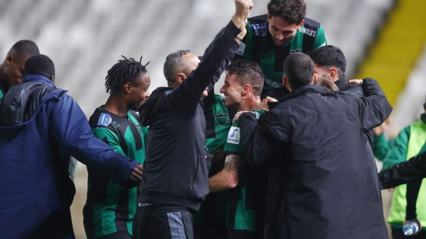 Απίστευτη νίκη του Ολυμπιακού επί των πρωταθλητών