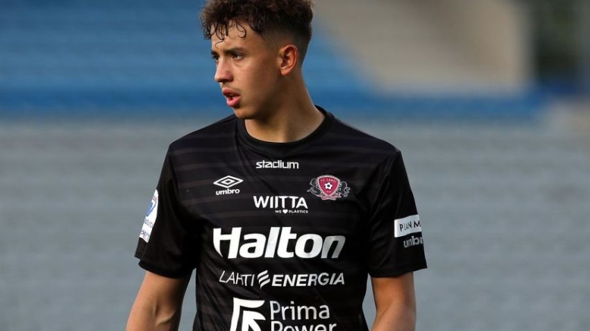 Από τον Βόλο στην Αραδίππου