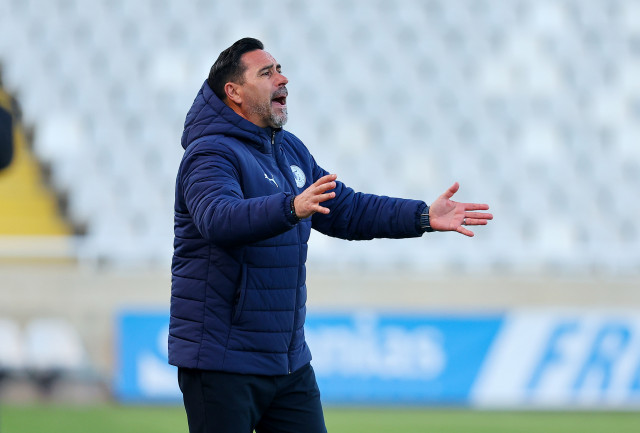 Έφυγε εκνευρισμένος από τη Διάσκεψη ο Φερέιρα (δηλώσεις Κωστή)