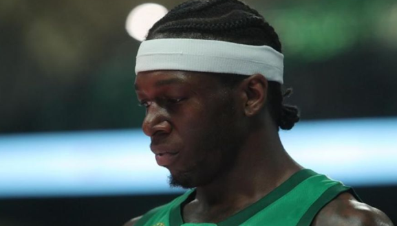 Έχασε τη γιαγιά του και φεύγει για ΗΠΑ ο Ναν