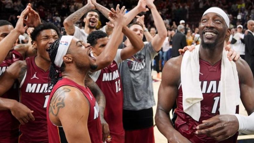 Μυθικός και ιστορικός Αντεμπάγιο έσπασε τα κοντέρ με 83 πόντους