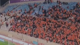 Παρά τον αποκλεισμό οι πορτοκαλί έμειναν και έκαναν χαμό (vid)