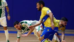 Με φοβερή ανατροπή στον τελικό με ΑΕΛ ο ΑΠΟΕΛ