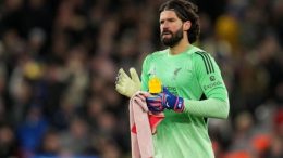 Σε συζητήσεις με τη Λίβερπουλ για την απόκτηση του Άλισον