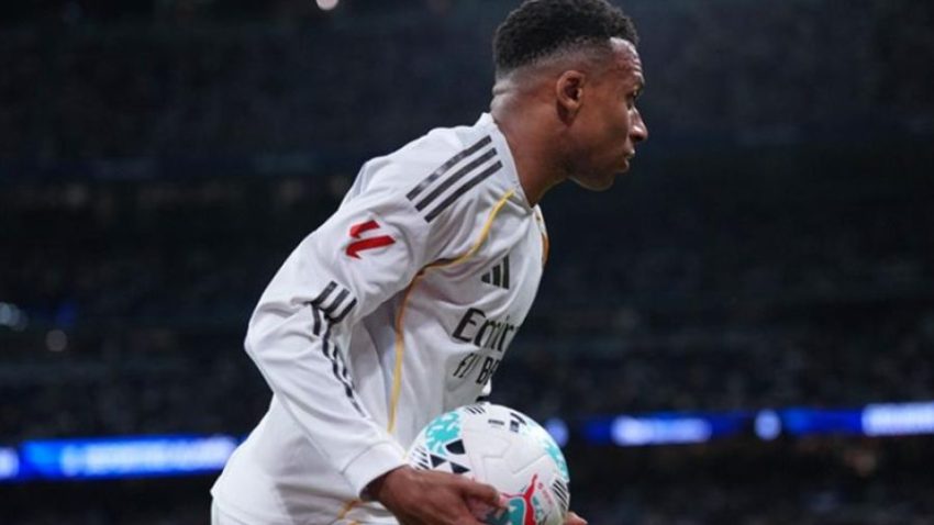 Μένει εκτός με Ρεάλ για να προλάβει το Μουντιάλ!