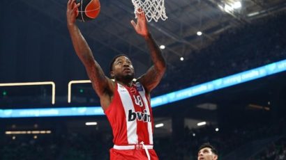 Καταγγελία Παναθηναϊκού για άσεμνη χειρονομία του Τζόουνς στον κόσμο!