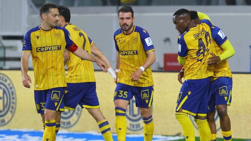 Δυσκολεύτηκε αλλά κέρδισε η ΑΕΛ