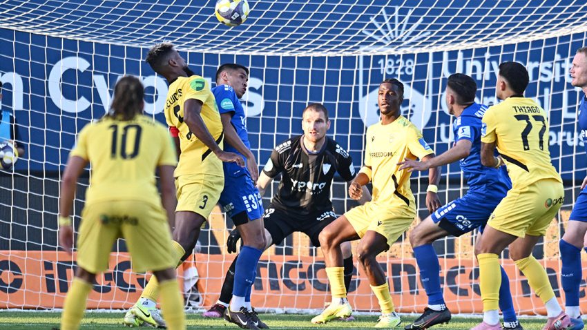 Ο Μπα στέλνει μηνύματα σε ΑΠΟΕΛ